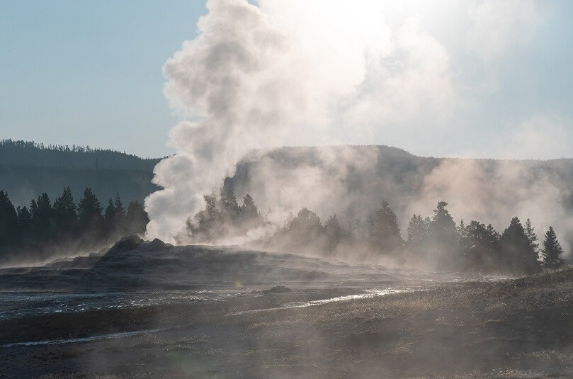 Jeotermal enerjinin avantajları ve dezavantajları
